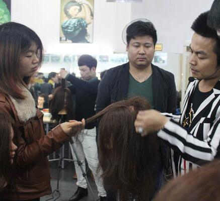 我剛初中畢業(yè)可以過來學(xué)習(xí)嗎